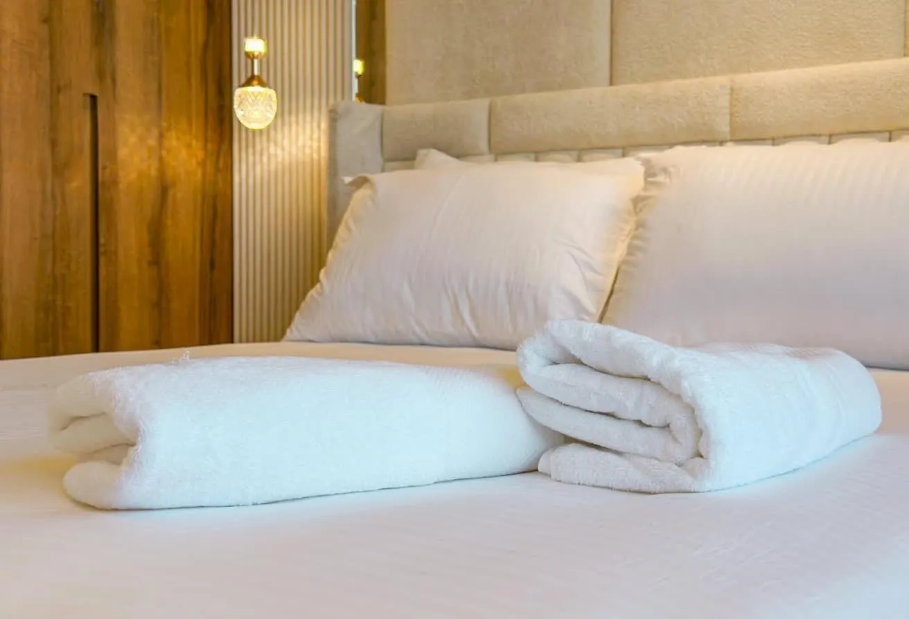 2 Apartments - One Perfect Group Stay Dubai United Arab Emirates