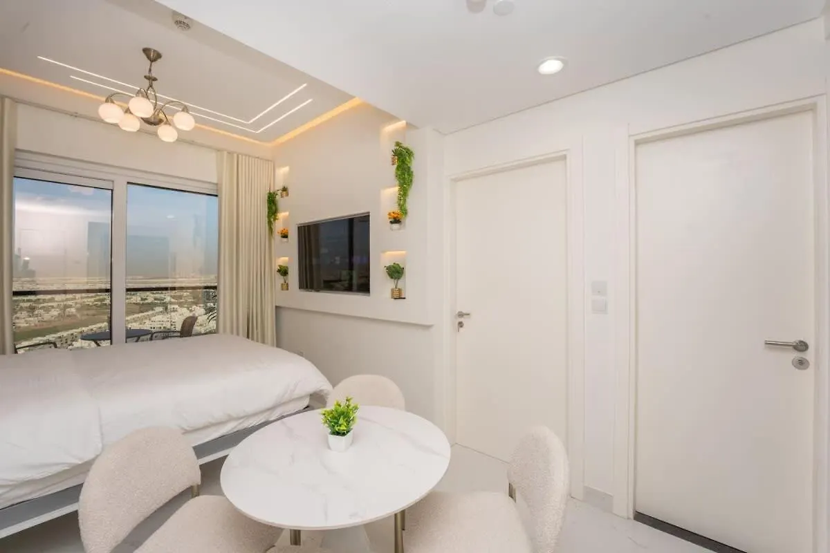 2 Apartments - One Perfect Group Stay Dubai 0*,