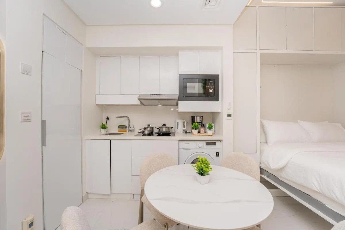 2 Apartments - One Perfect Group Stay Dubai
