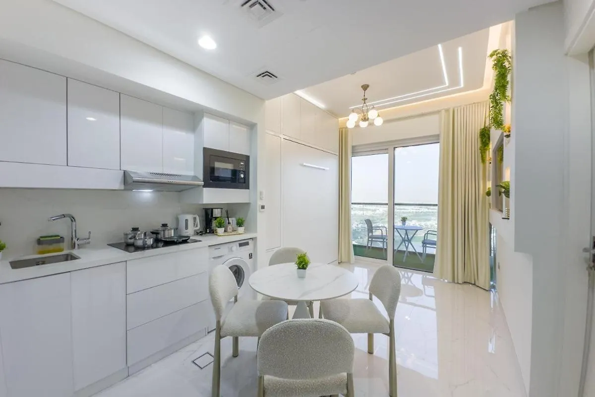 2 Apartments - One Perfect Group Stay Dubai 0*,