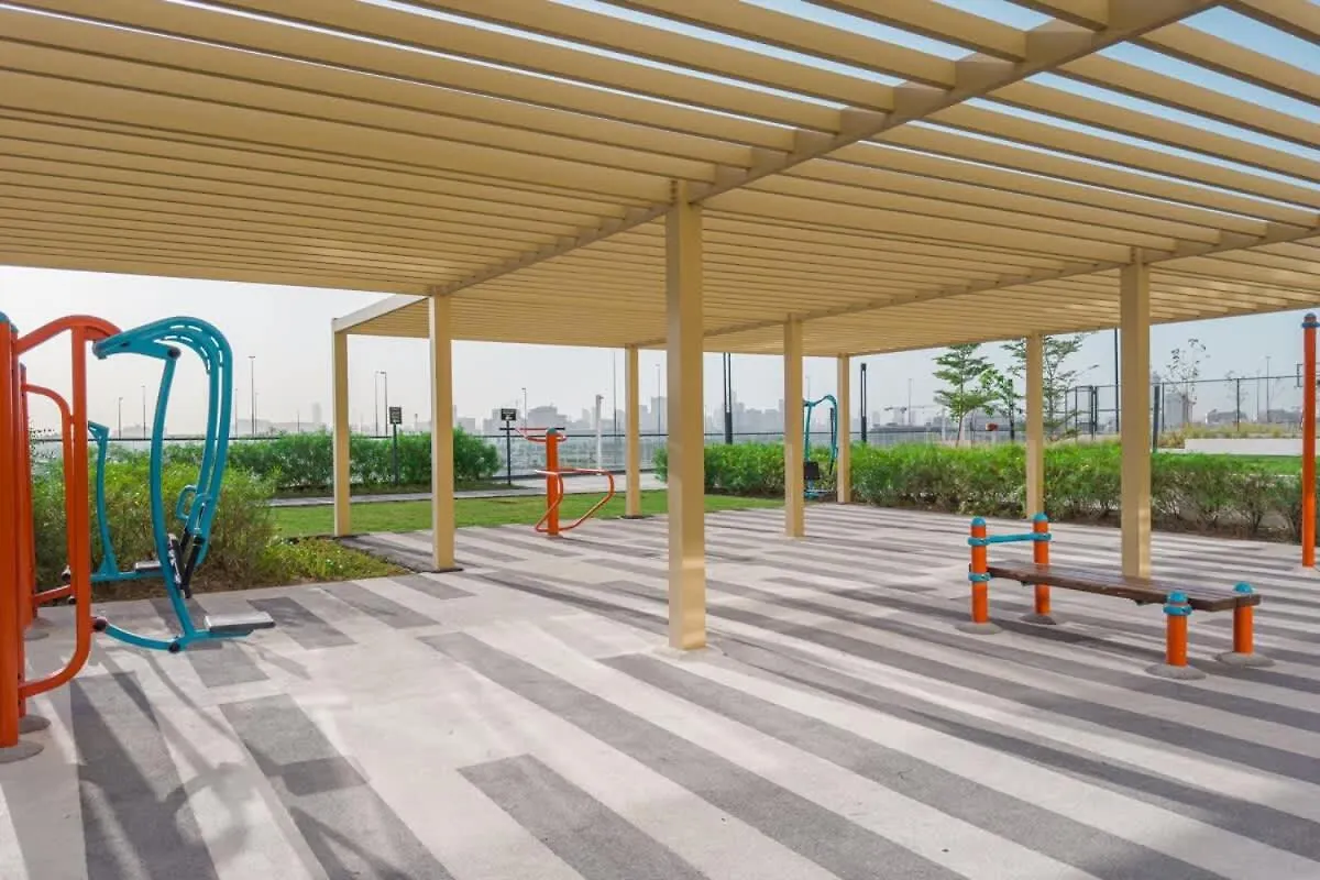 2 Apartments - One Perfect Group Stay Dubai 0*,  Emirados Árabes Unidos